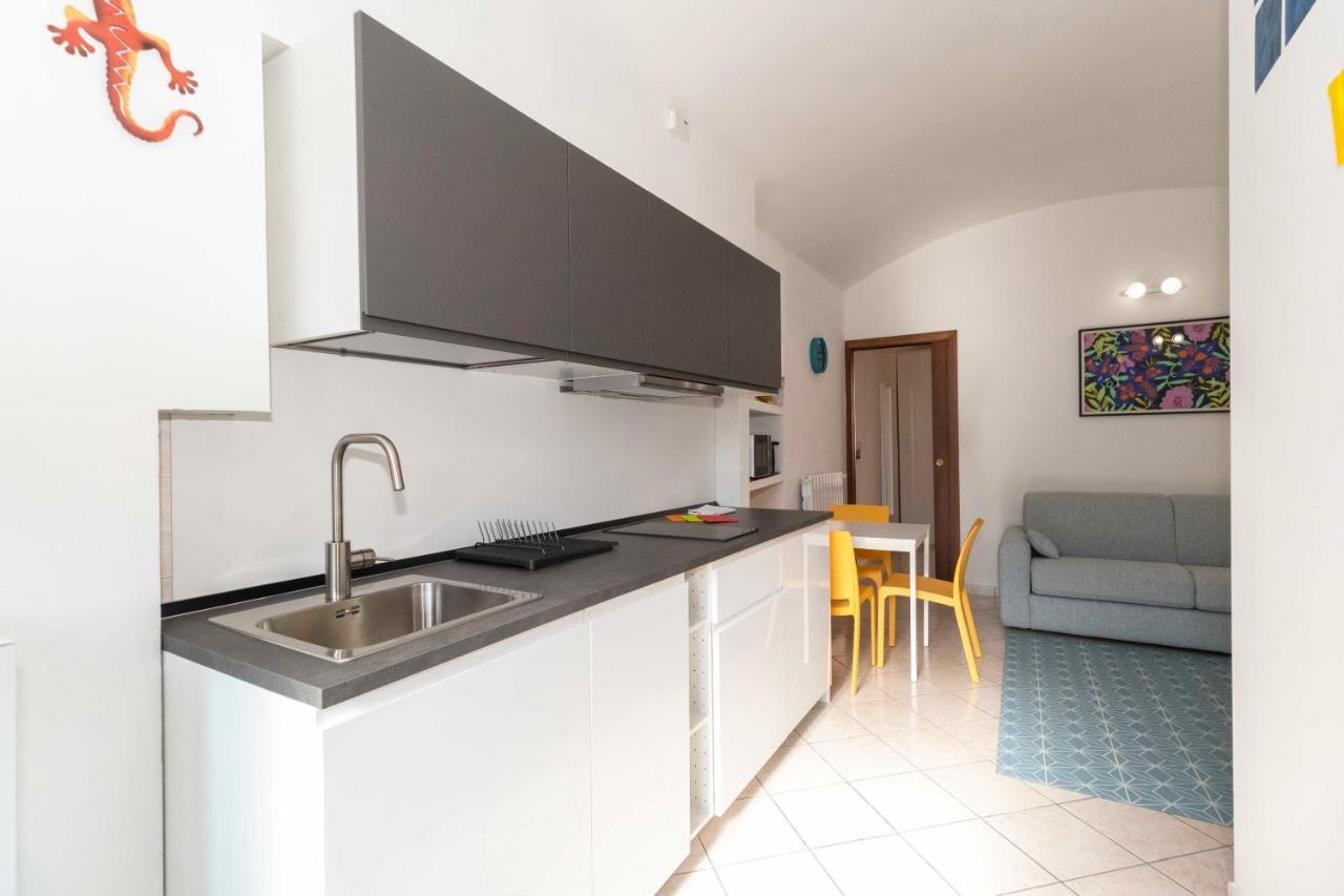 Colourful Flat San Donato Apartment Turin Ngoại thất bức ảnh
