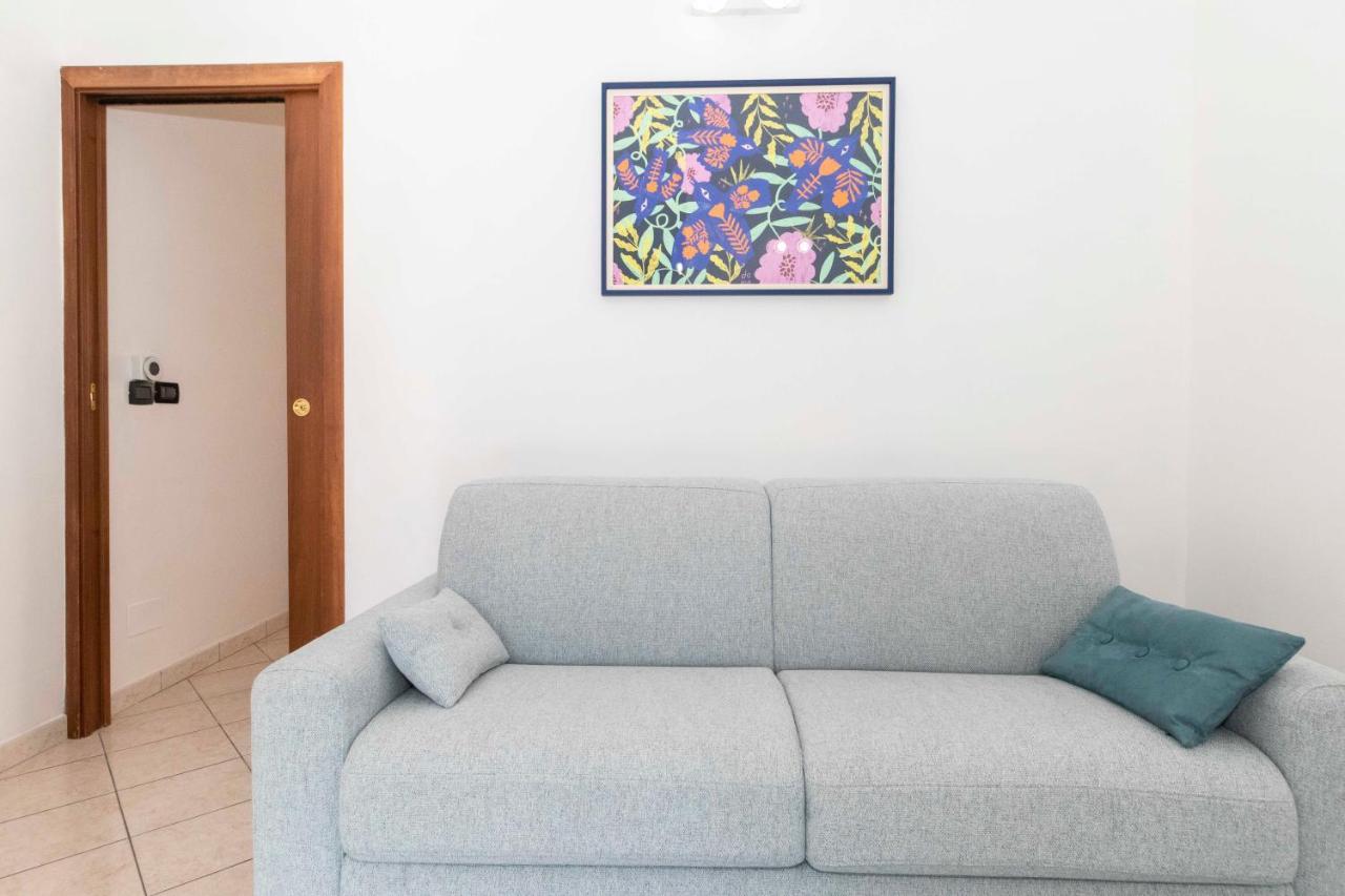 Colourful Flat San Donato Apartment Turin Ngoại thất bức ảnh