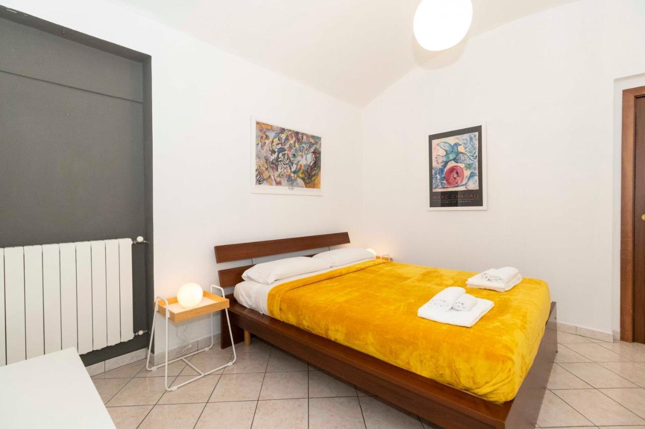 Colourful Flat San Donato Apartment Turin Ngoại thất bức ảnh
