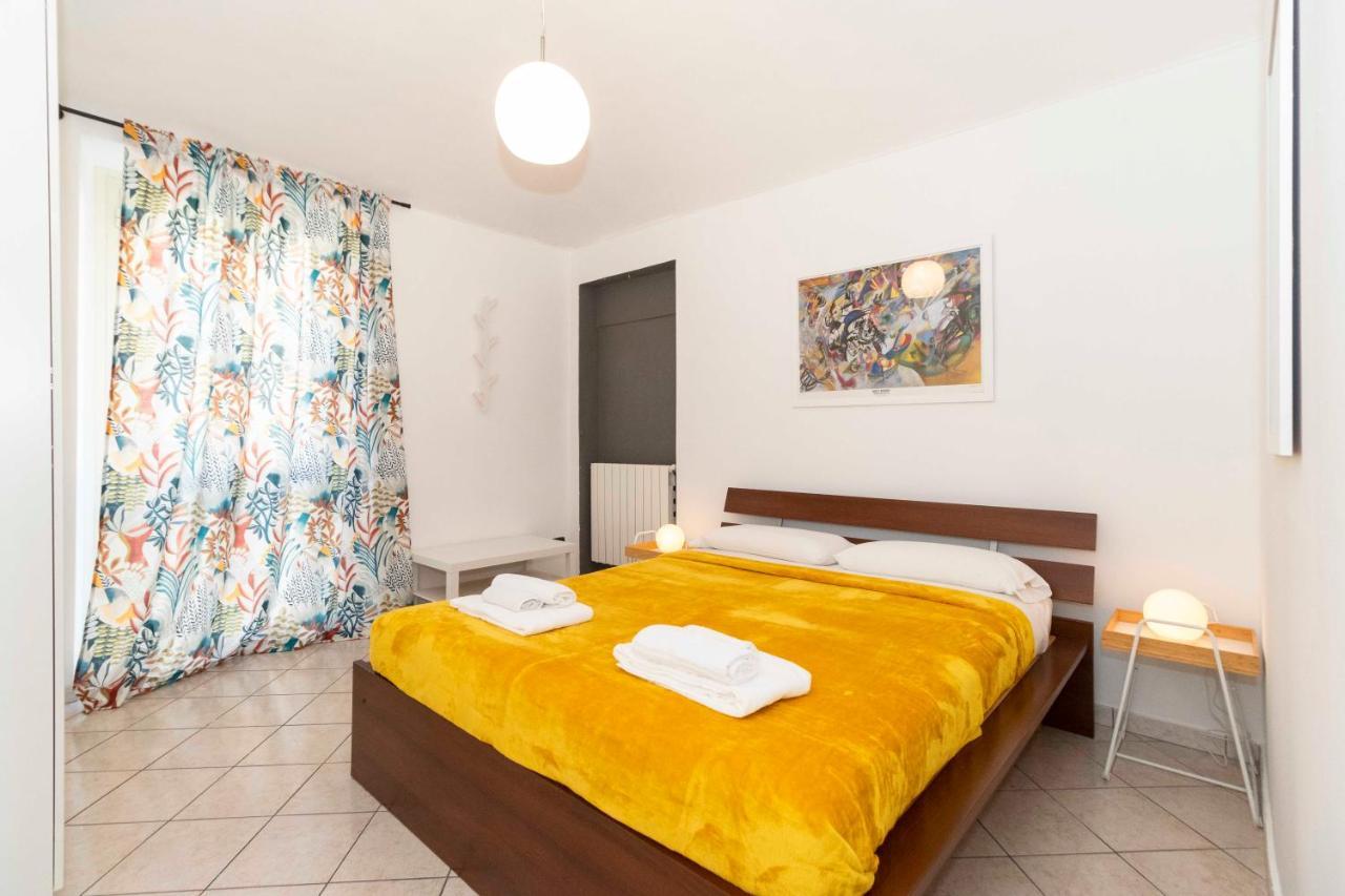 Colourful Flat San Donato Apartment Turin Ngoại thất bức ảnh