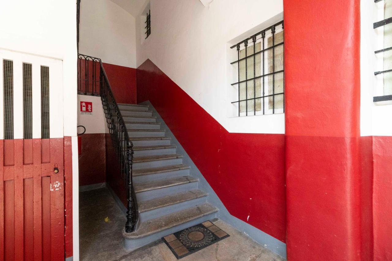 Colourful Flat San Donato Apartment Turin Ngoại thất bức ảnh
