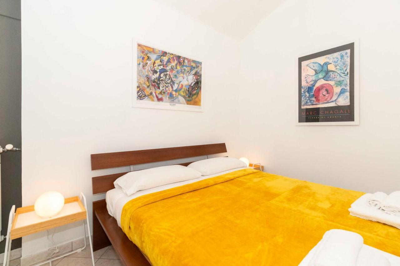 Colourful Flat San Donato Apartment Turin Ngoại thất bức ảnh