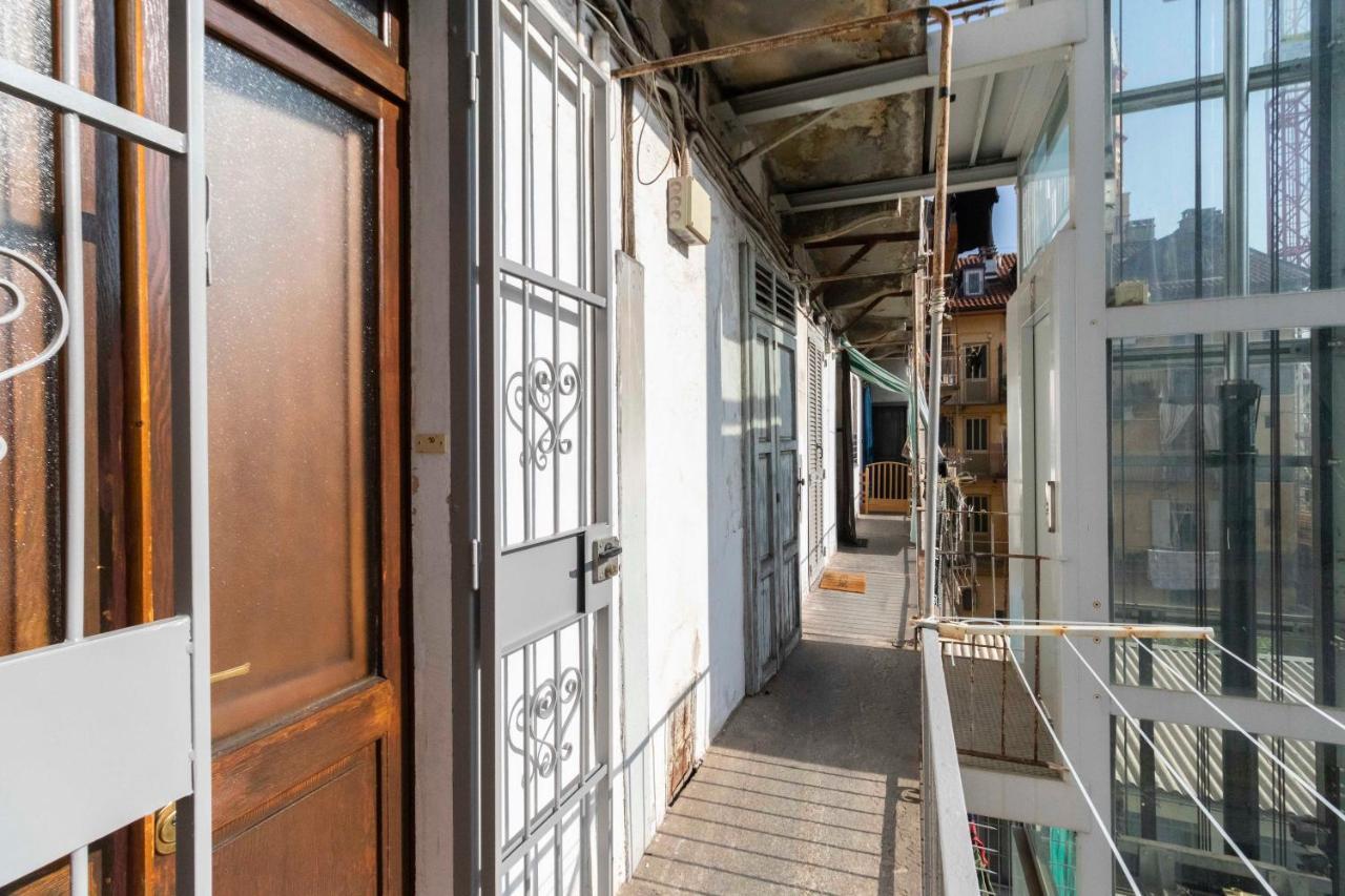 Colourful Flat San Donato Apartment Turin Ngoại thất bức ảnh