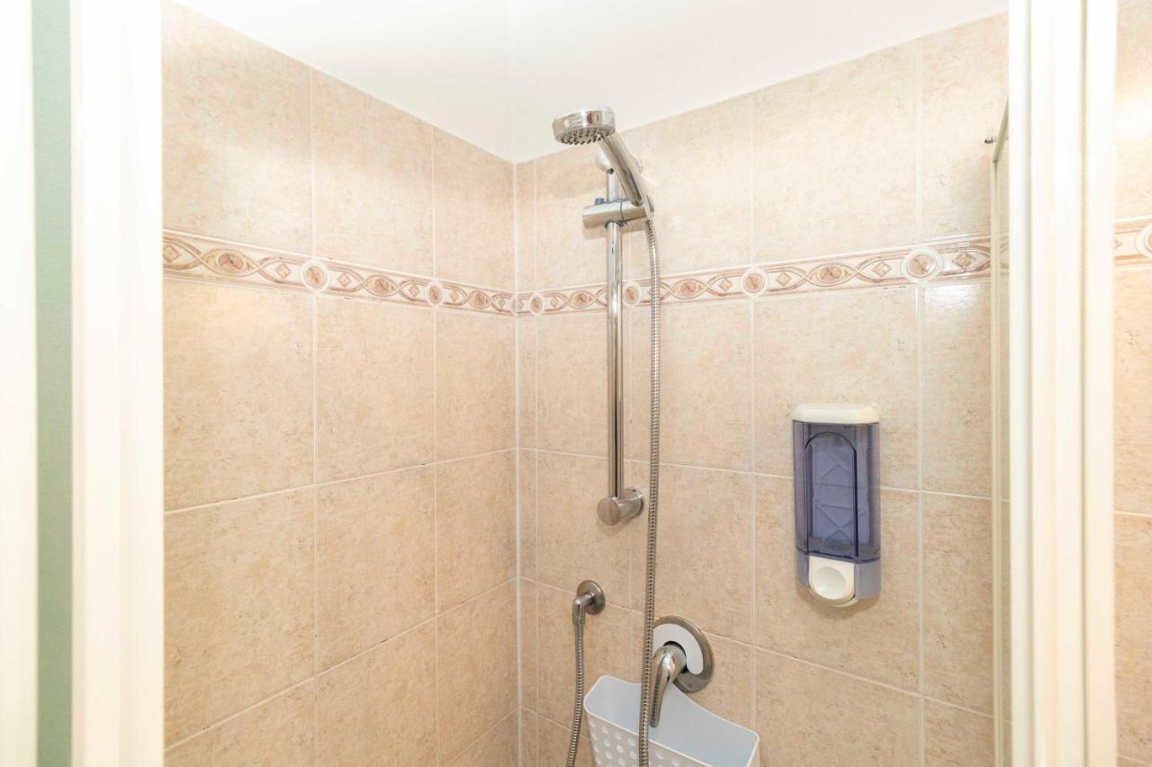 Colourful Flat San Donato Apartment Turin Ngoại thất bức ảnh